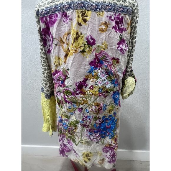 Aratta Silent Journey Mixed Embroidered Print Top size Small - Picture 5 of 8